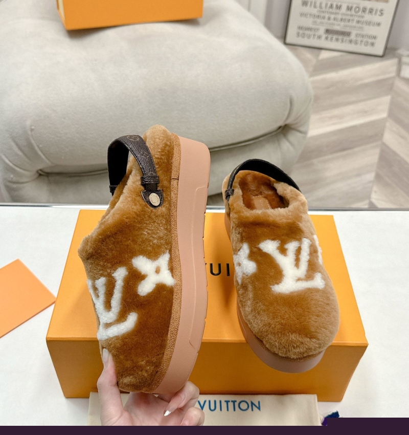 LV Slippers
